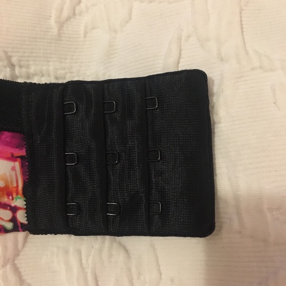 34DD Panache Sports Bra - Picture 4 of 6